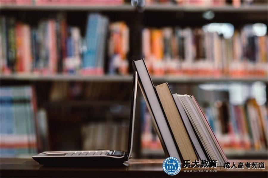 在哪里报名成考(报考的具体链接)