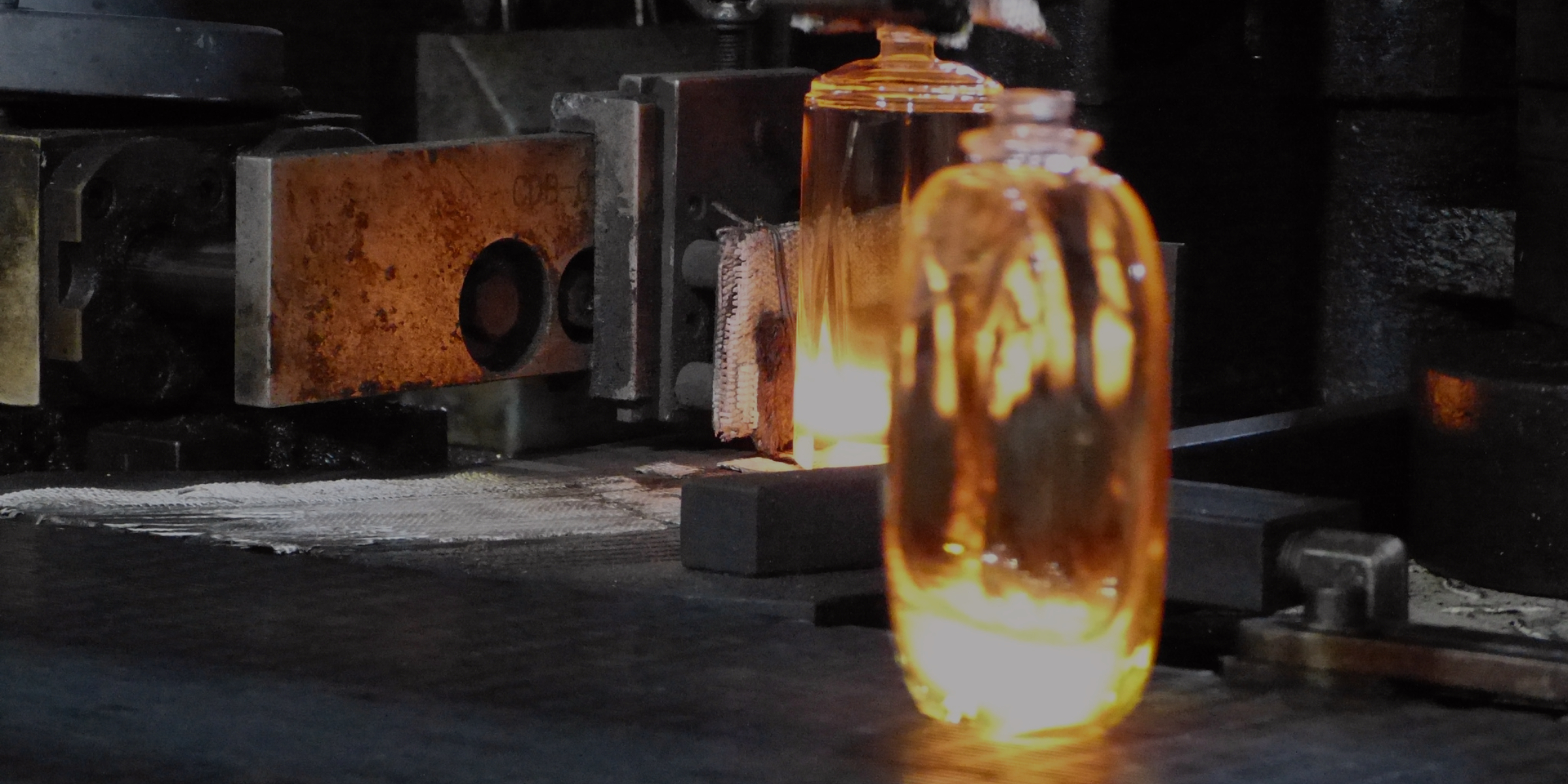 top design glass perfume bottle
