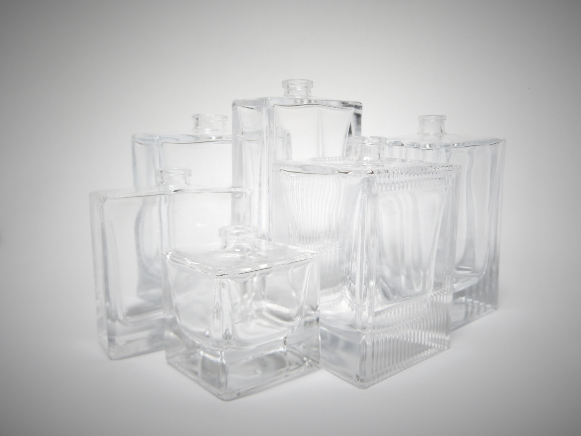 square and rectangular shape perfume bottle
