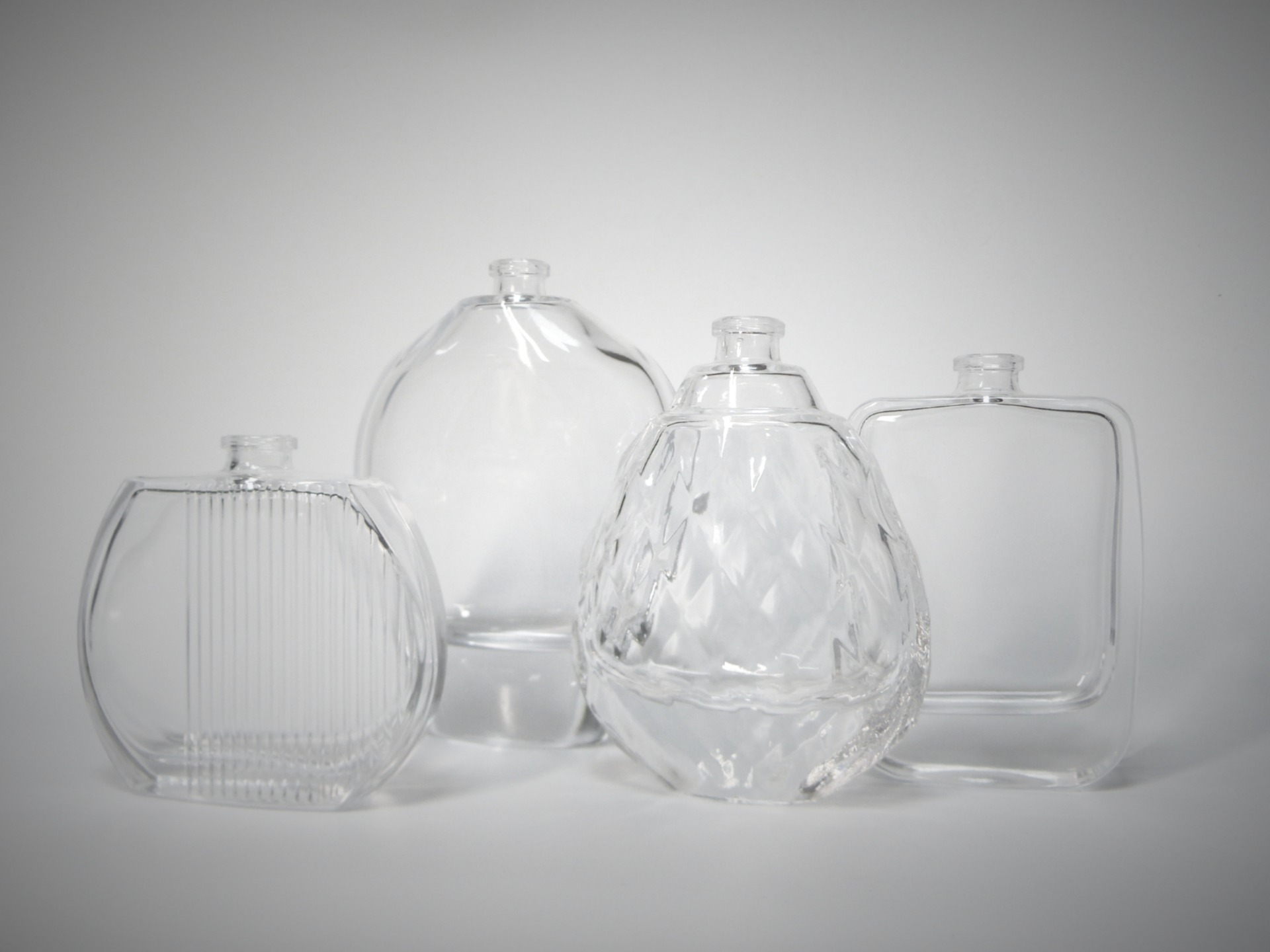 oval shape perfume bottle