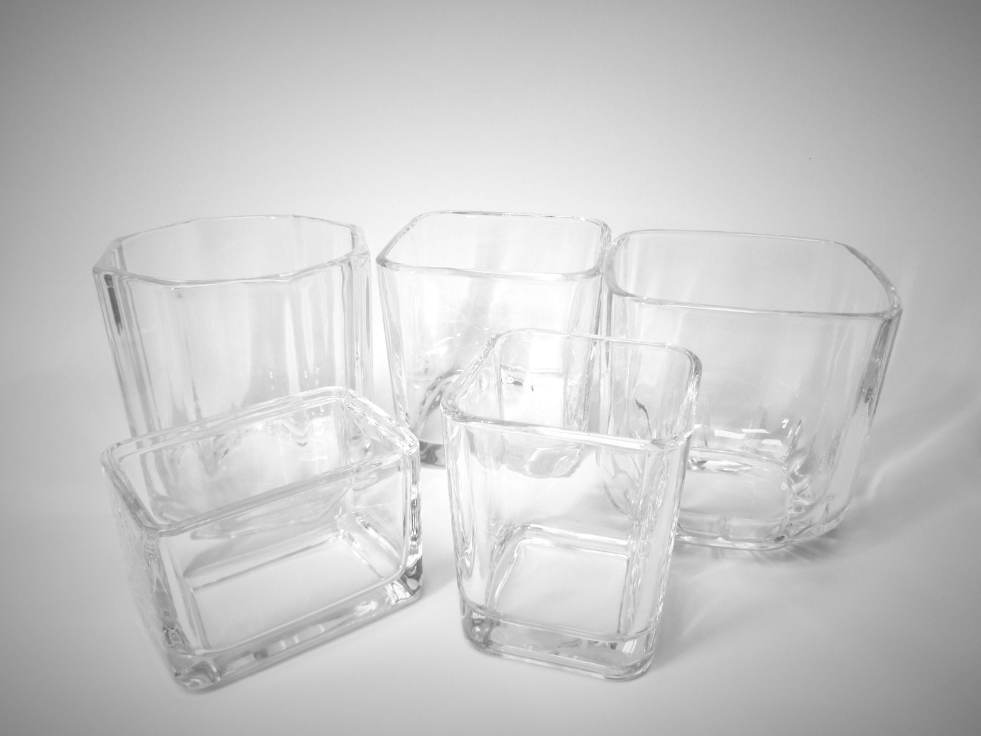 cylindrical votive cup 