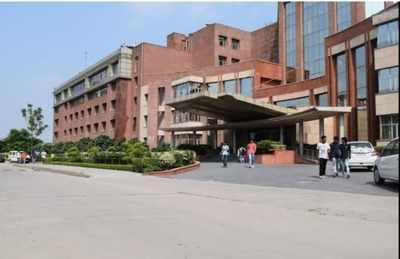 阿米提大学为因Covid而失去父母的学生设立5亿卢比基金