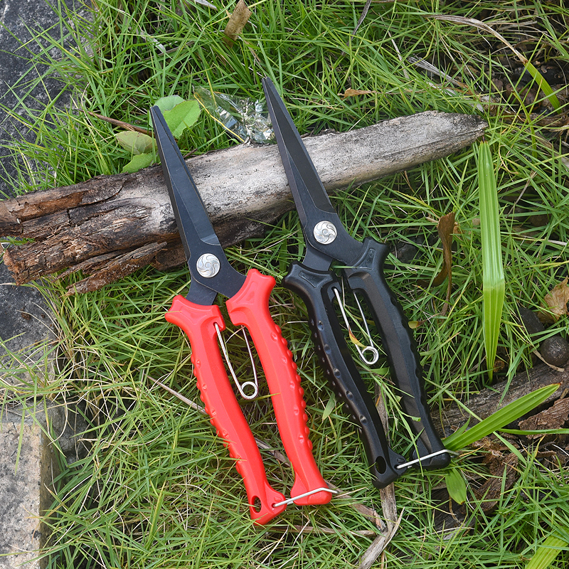 Pruning Scissors with black  Precision Blades B8-07