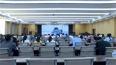 双江自治县在分会场参加全市创建（巩固）国家卫生城镇提标升级培训