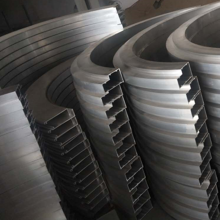 1680165620401340d8b7e106abca2