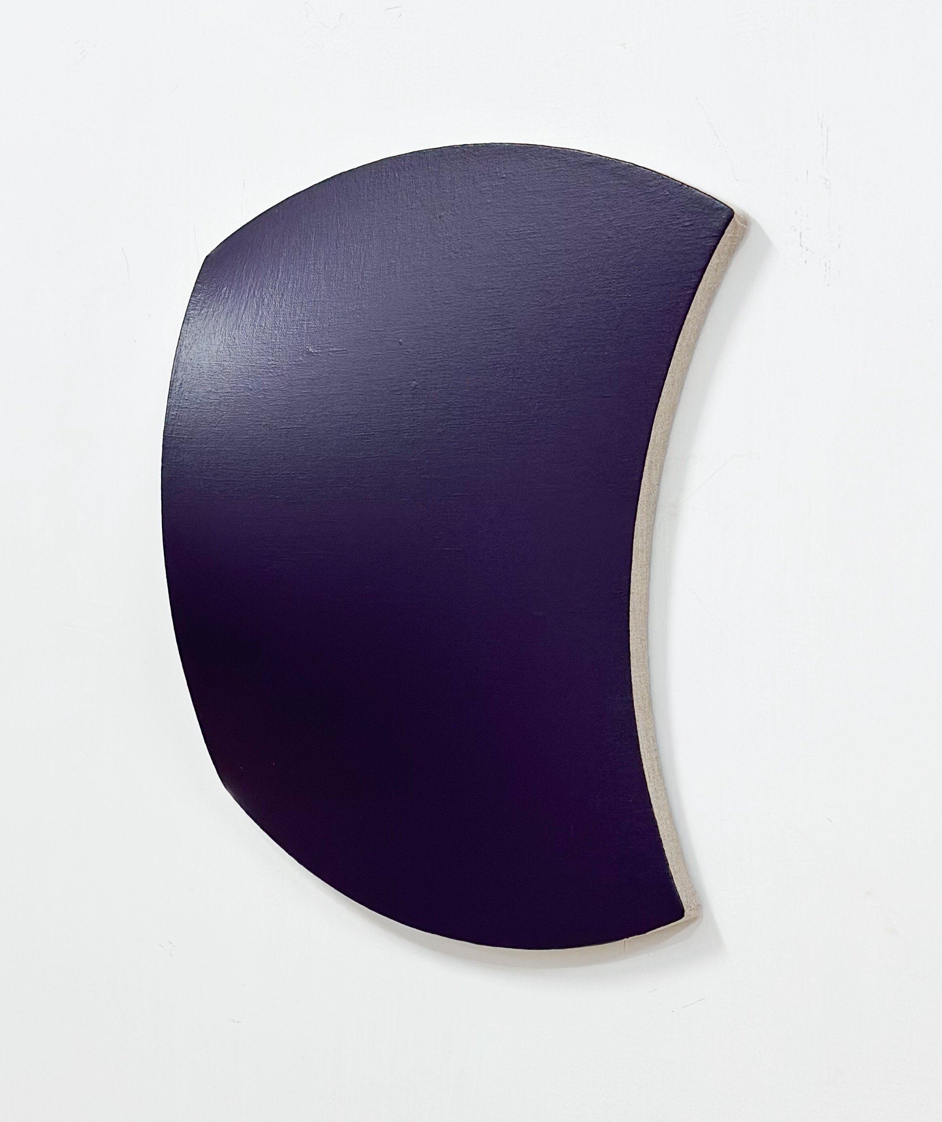 “Birth of violet” 2024, acrylics on linen, 46x36x7cm, 0,75