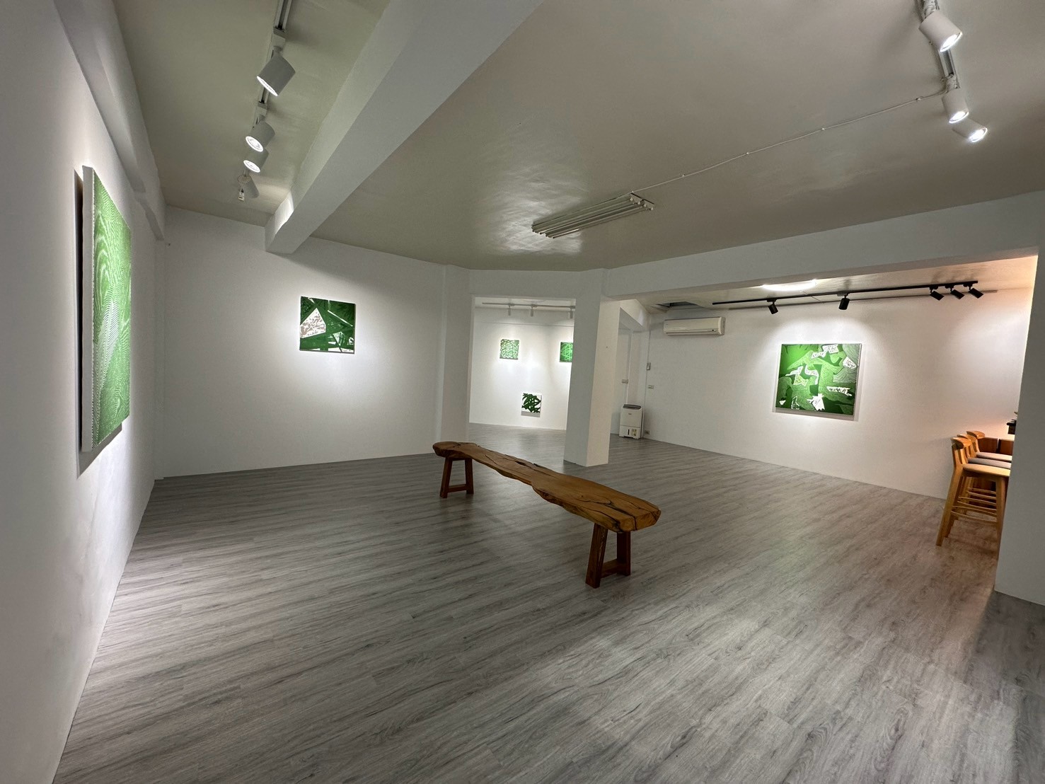 LINE_ALBUM_Jos_250318_10