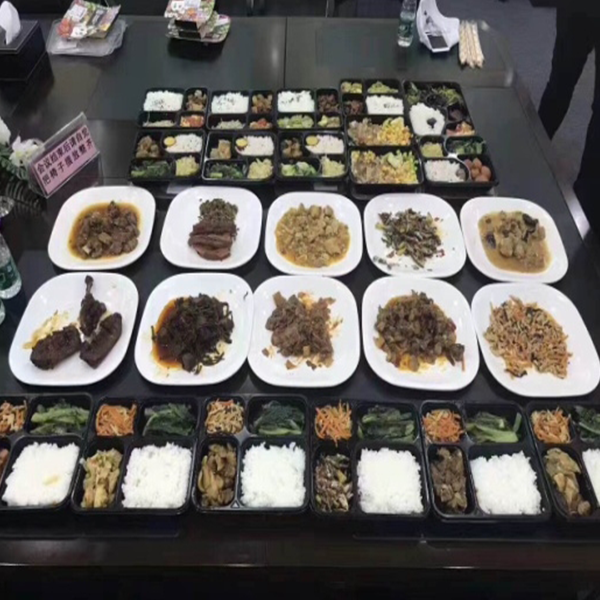 優(yōu)化窗口設(shè)置
增加菜式風(fēng)味
提升烹飪技巧
優(yōu)化廚房動(dòng)線
優(yōu)化廚房設(shè)備