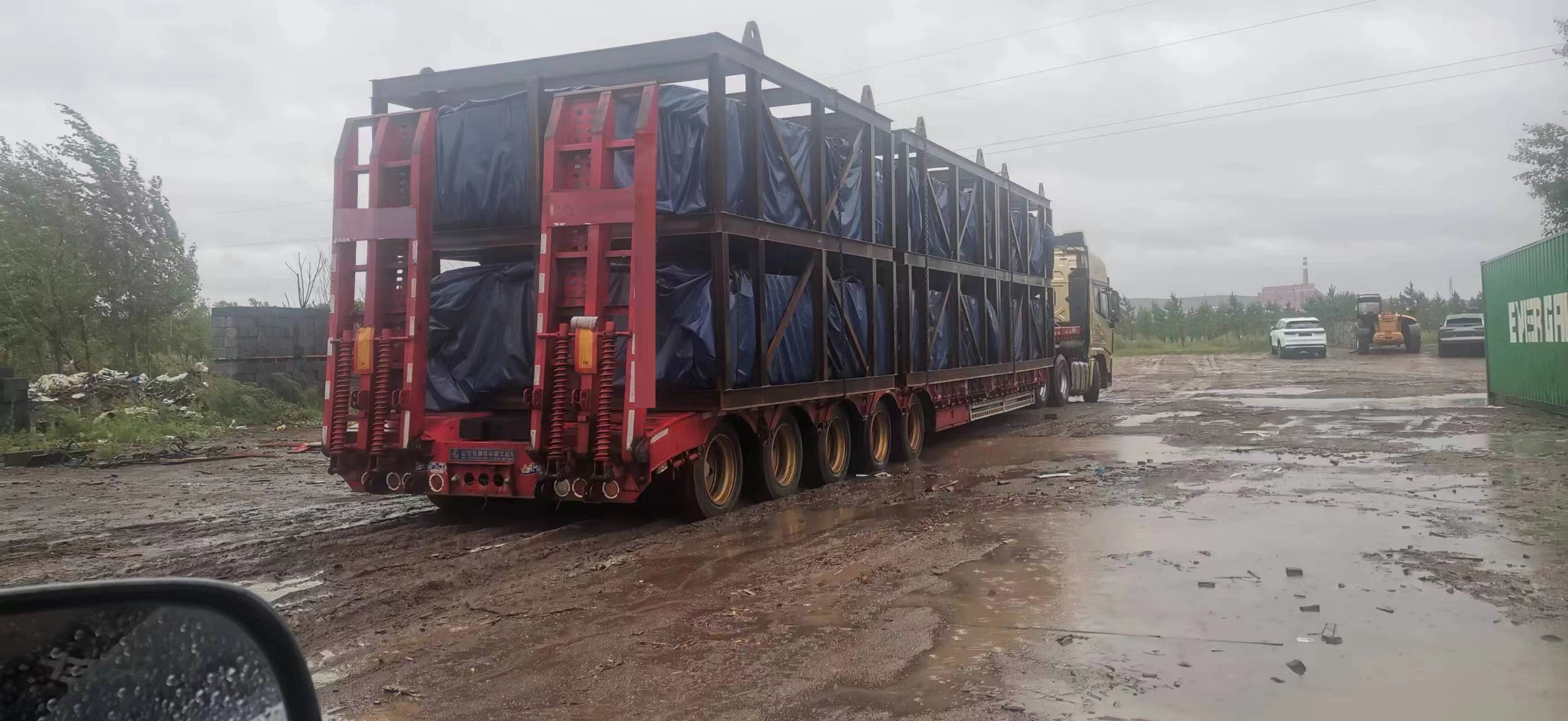 超限平板拖车运输