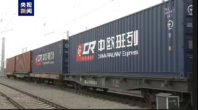 打造我国向北开放重要桥头堡丨“钢铁驼队”逐年提速 满洲里铁路口岸护航联通...
