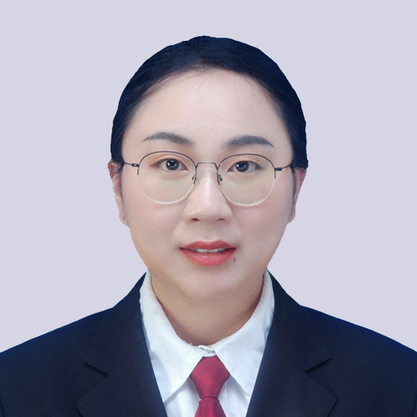 教育背景：集美大学海商法方向,法学学士
执业经历：教育期间专精民商事和海商海事学习方向，毕业后通过省级法检考试，被聘为检察院书记员一职，在检察院工作期间对四大检察业务均有涉猎，有一定的相关案件实务经验，于2024年11月正式加入律所。