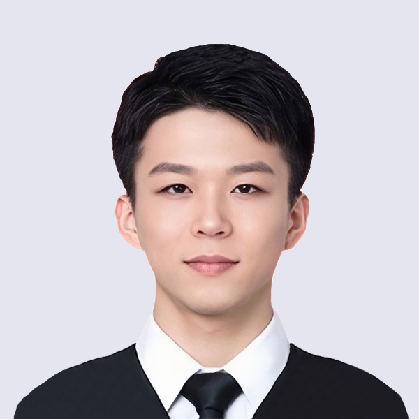 教育背景：韩山师范学院，法学学士
执业经历：拥有8余年工作经验，已通过司法考试，毕业后在广州市荔湾区人民法院执行局实习，曾参与多次广州各区城中村改造法律工作、涉外案件纠纷、不动产纠纷、建设工程纠纷、公司股权架构设计等法律工作，具有较强的法律意识；希望用最专业的法律知识为当事人解困。