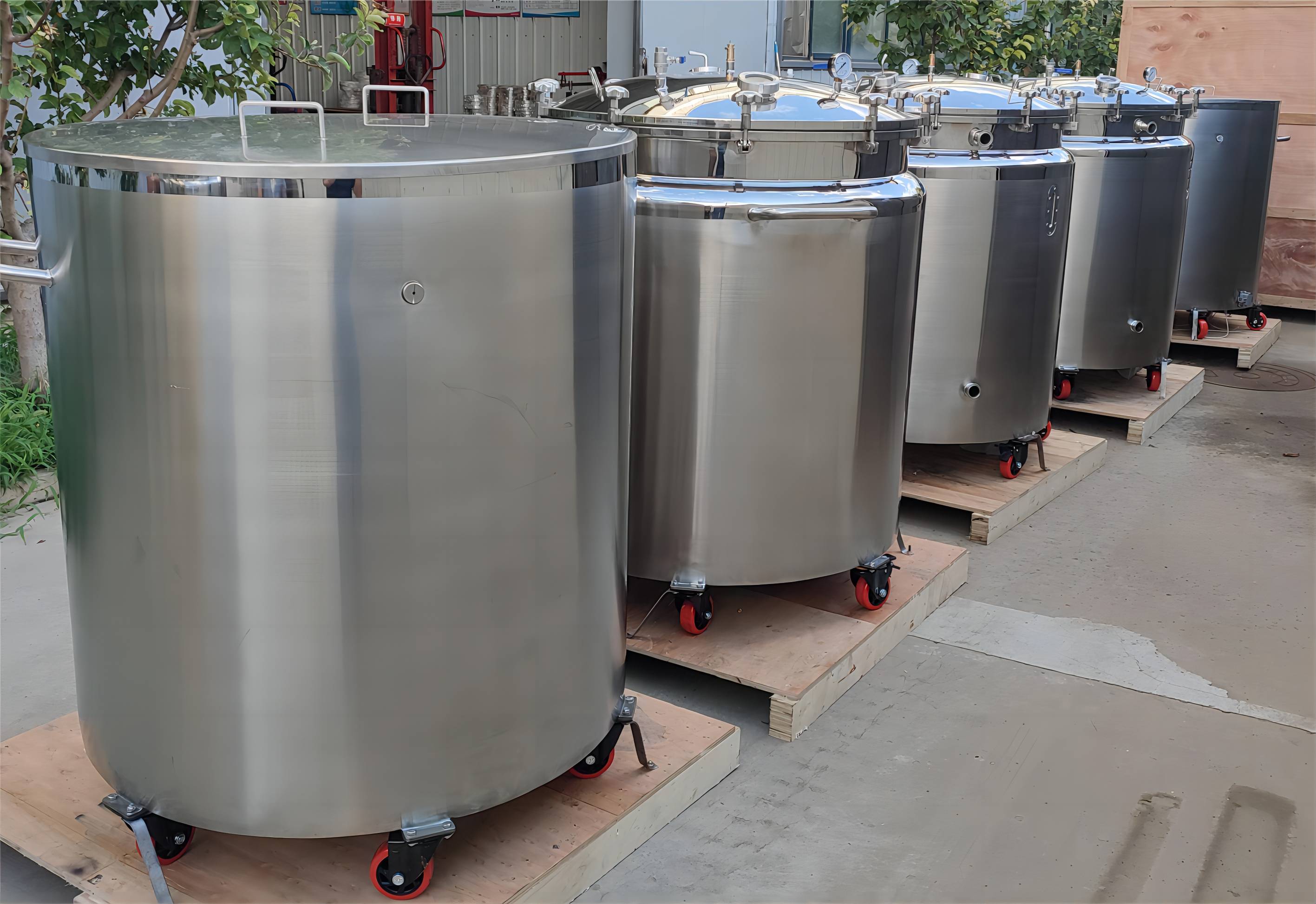 500L gelatin holding tank