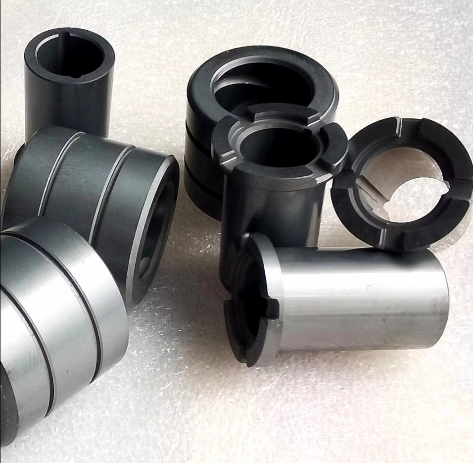 Silicon carbide ceramic mold