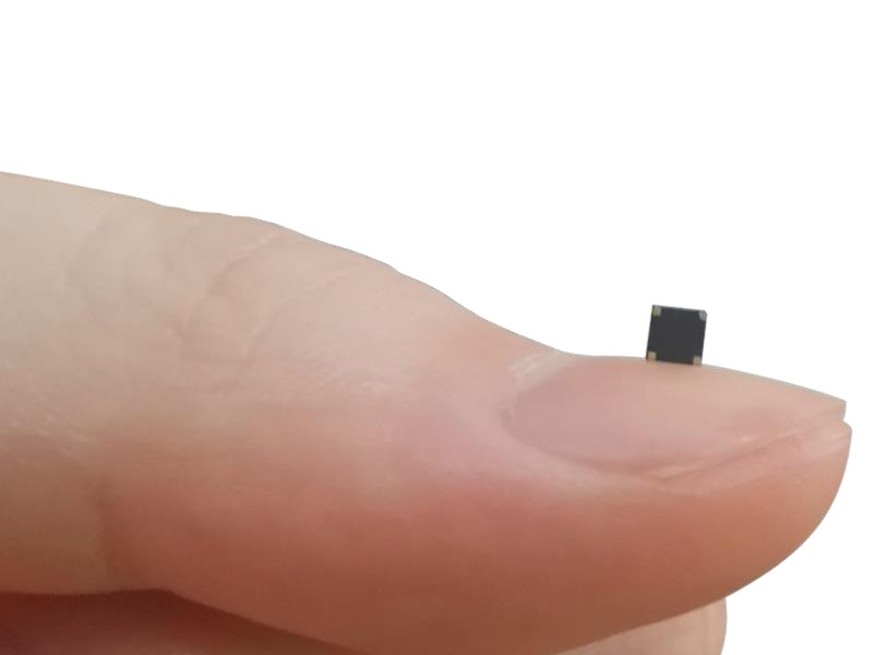 超微UHF标签（UHF rfid tag）