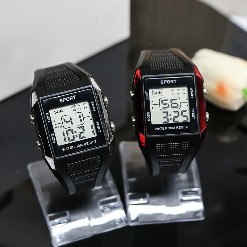 760 watch