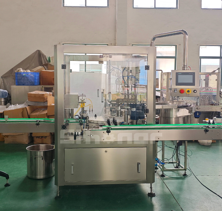 Double Nozzles Essential Oil Filling Machine