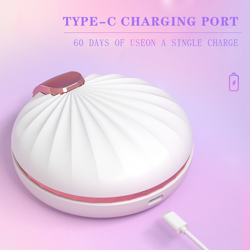 Soft mirror cleaning and care device C100