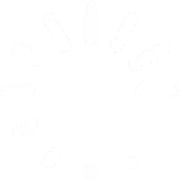自主研发的交流充电桩覆盖7kW/11kW/21kW功率段，主要面向家庭和商业场景提供灵活充电解决方案。