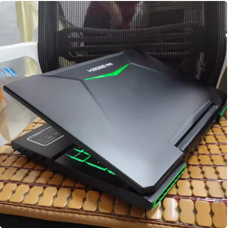 Hasee/神舟 战神 Z7-KP7D1/Z7-KP7S1 i7 GTX1060游戏本笔记本电脑