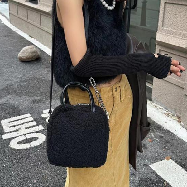 毛绒方块包