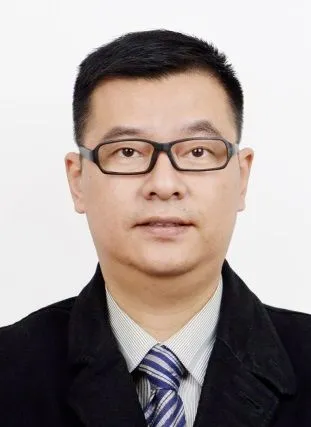 蹇鹏