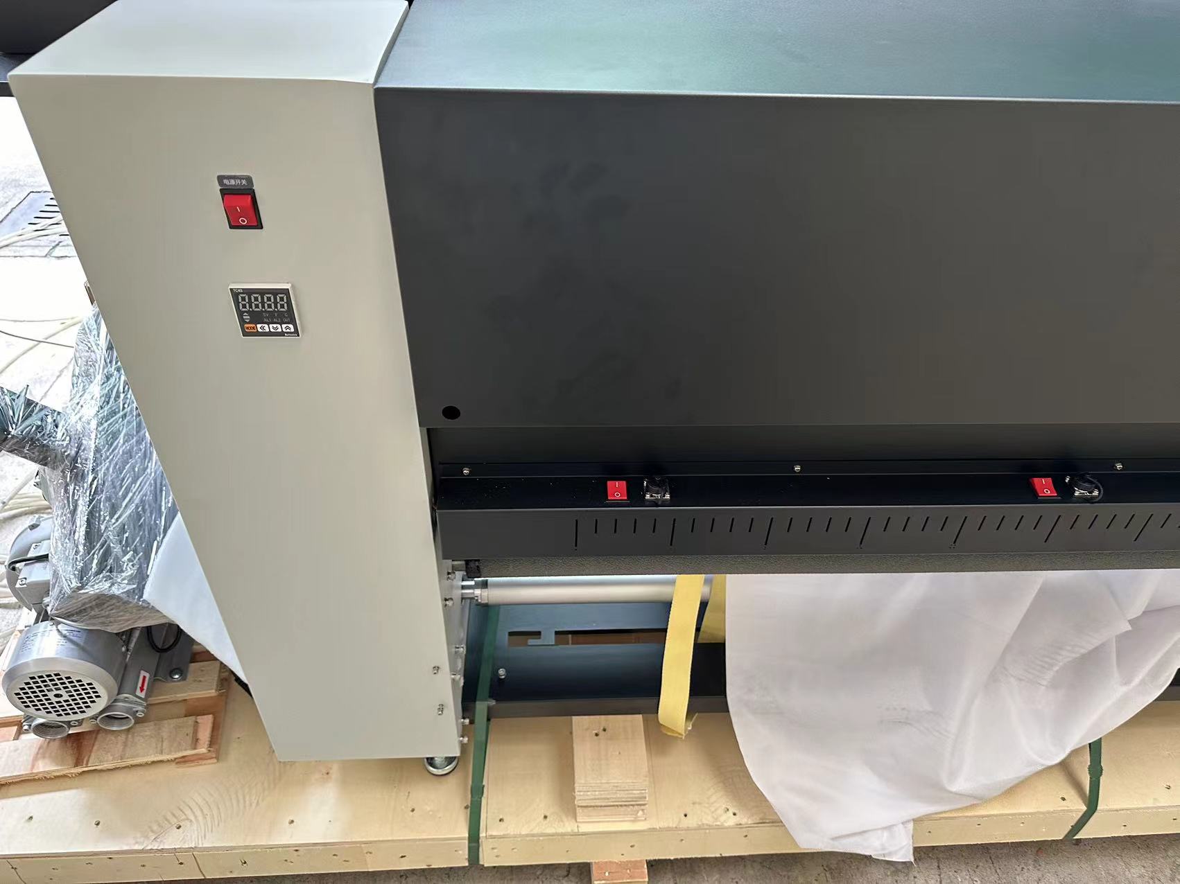 1804F Direct Print 4 Heads Textile Printer