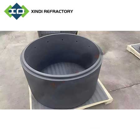 Graphite crucible