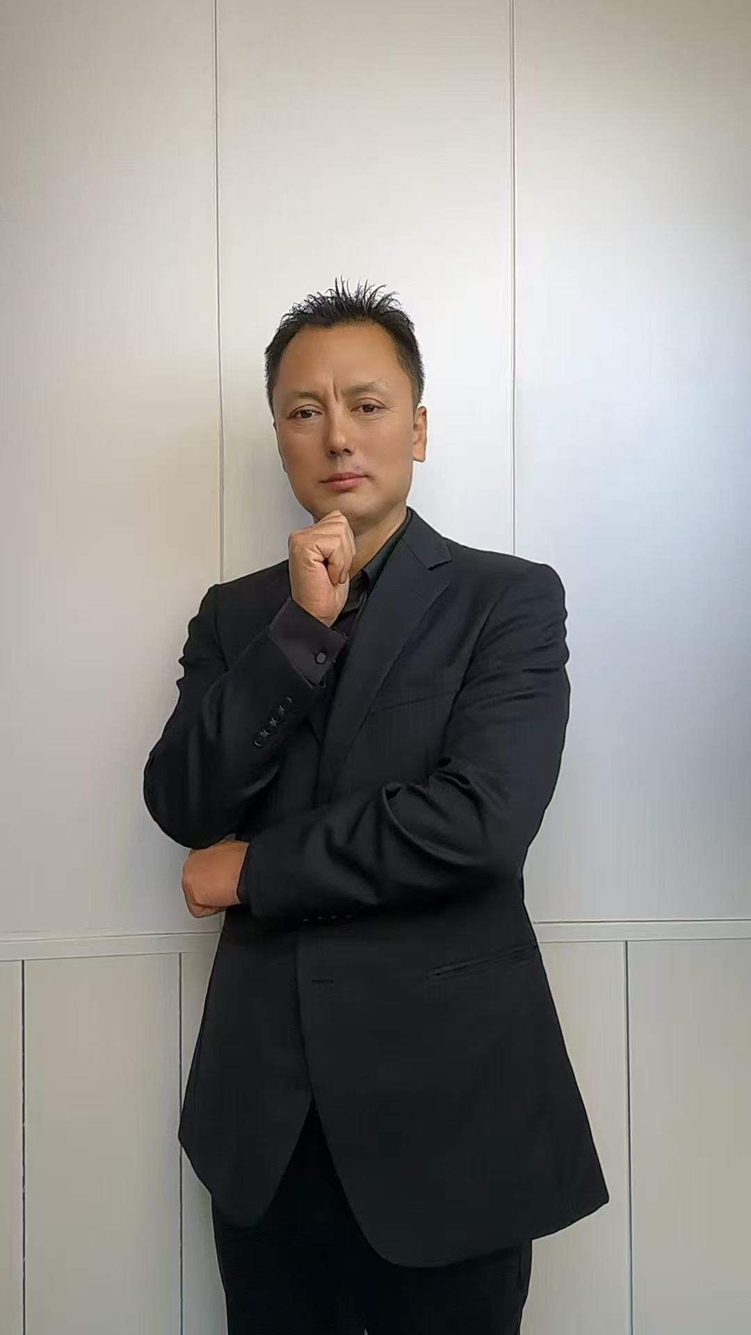 李琴国际销售兼厨师培训老师。海外工作经验多年。多年厨师培训经验。