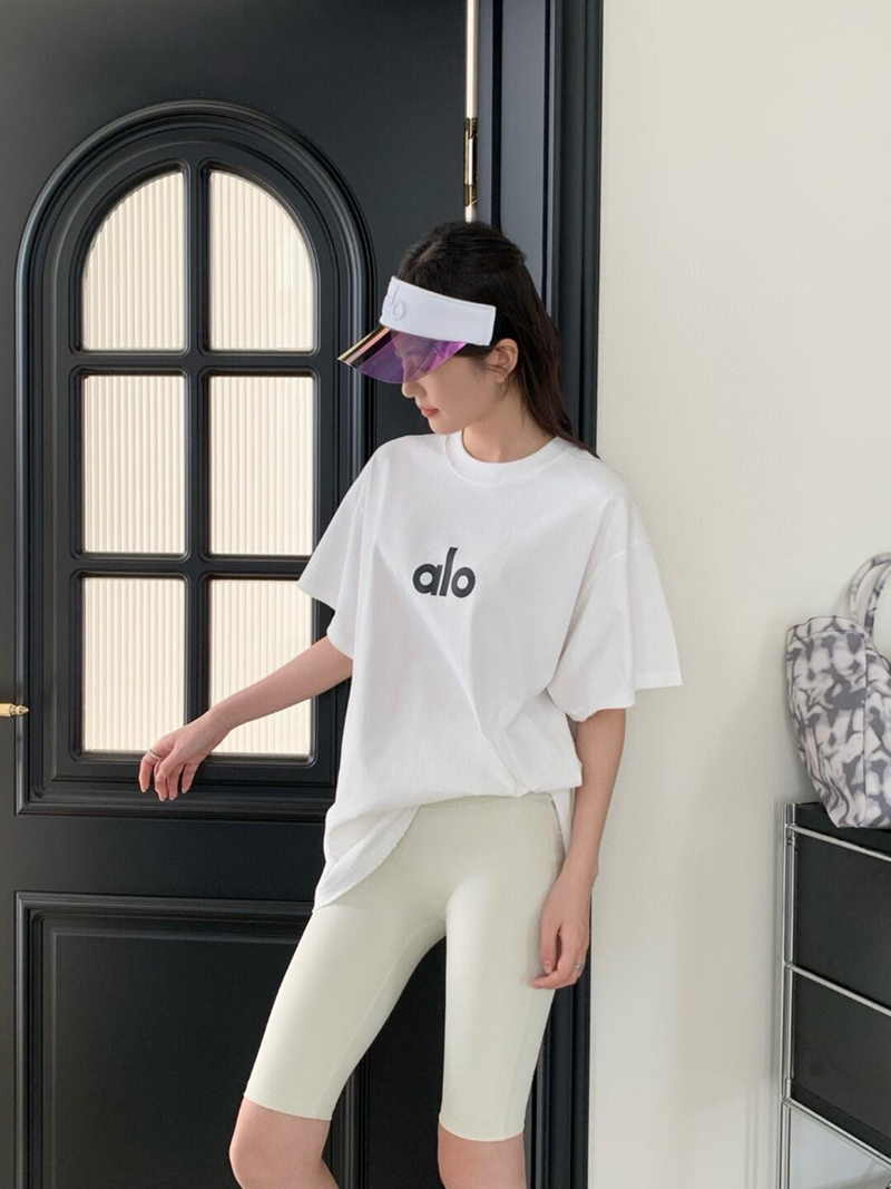 ALO Leggings 9 inches