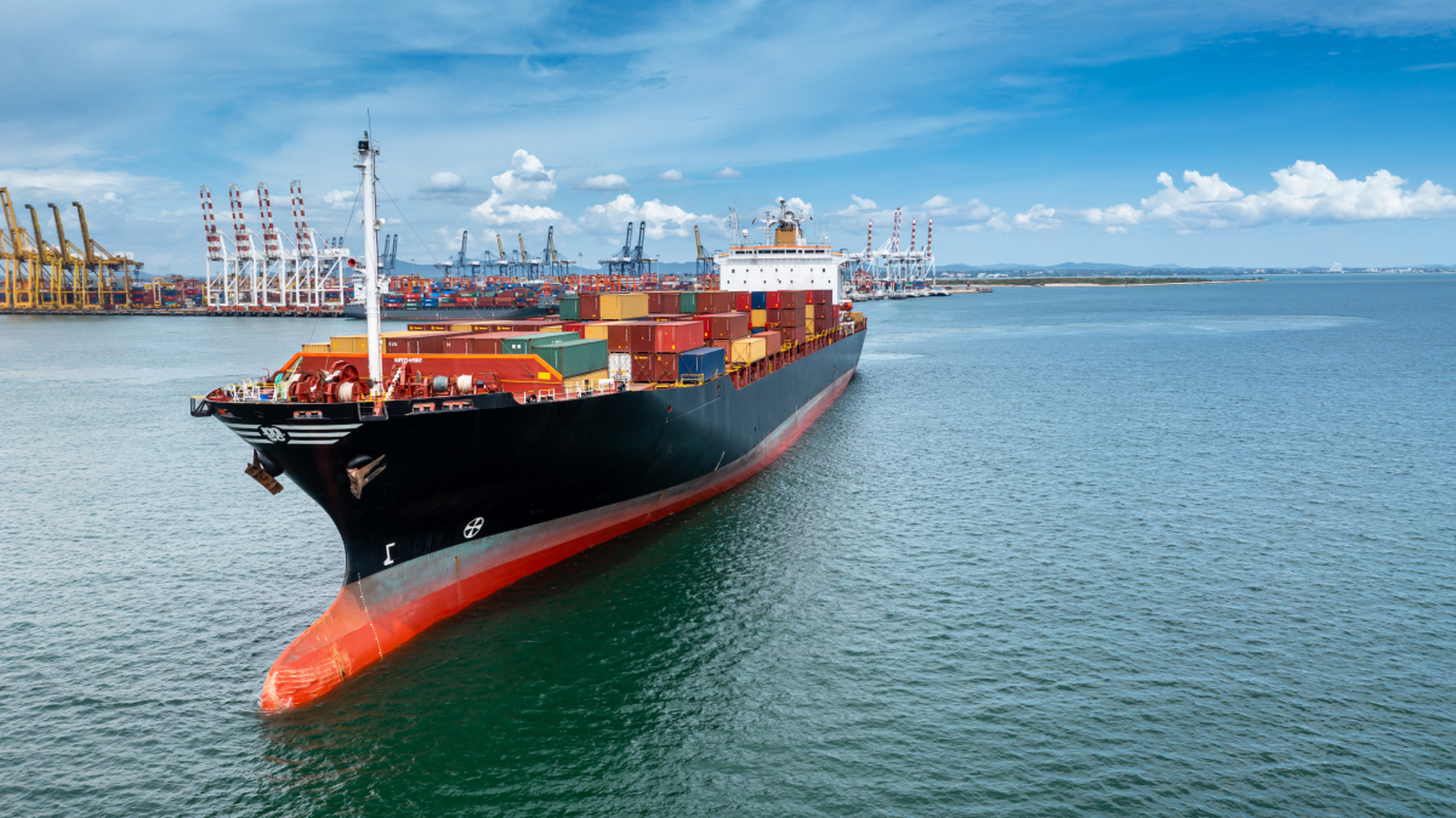 Ming Bao specializes in e-commerce logistics. We offer FCL and LCL export services from China to overseas warehouses.