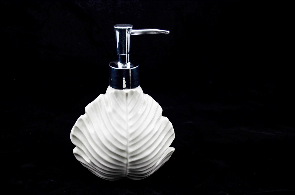 Bathroom accessories