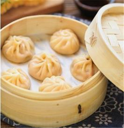 广式灌汤小笼包