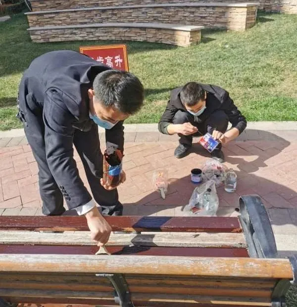 物业服务暖人心,业主点赞送锦旗 物业服务暖人心,业主点赞送锦旗