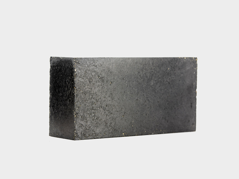 Aluminum - silicon carbide - carbon brick
