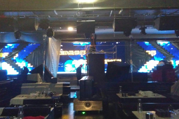 义乌演艺酒吧LED显示屏
