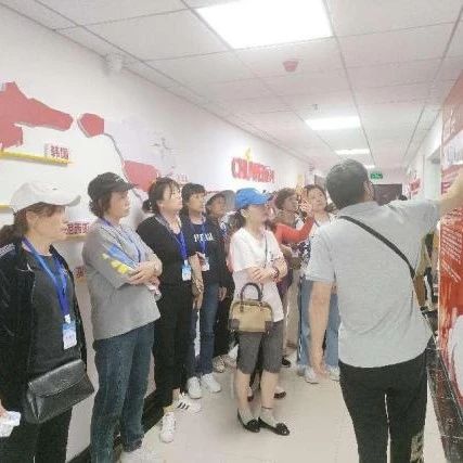 【企业新闻】武汉市高素质女农民培训班学员参观武汉楚为生物科技有限公司