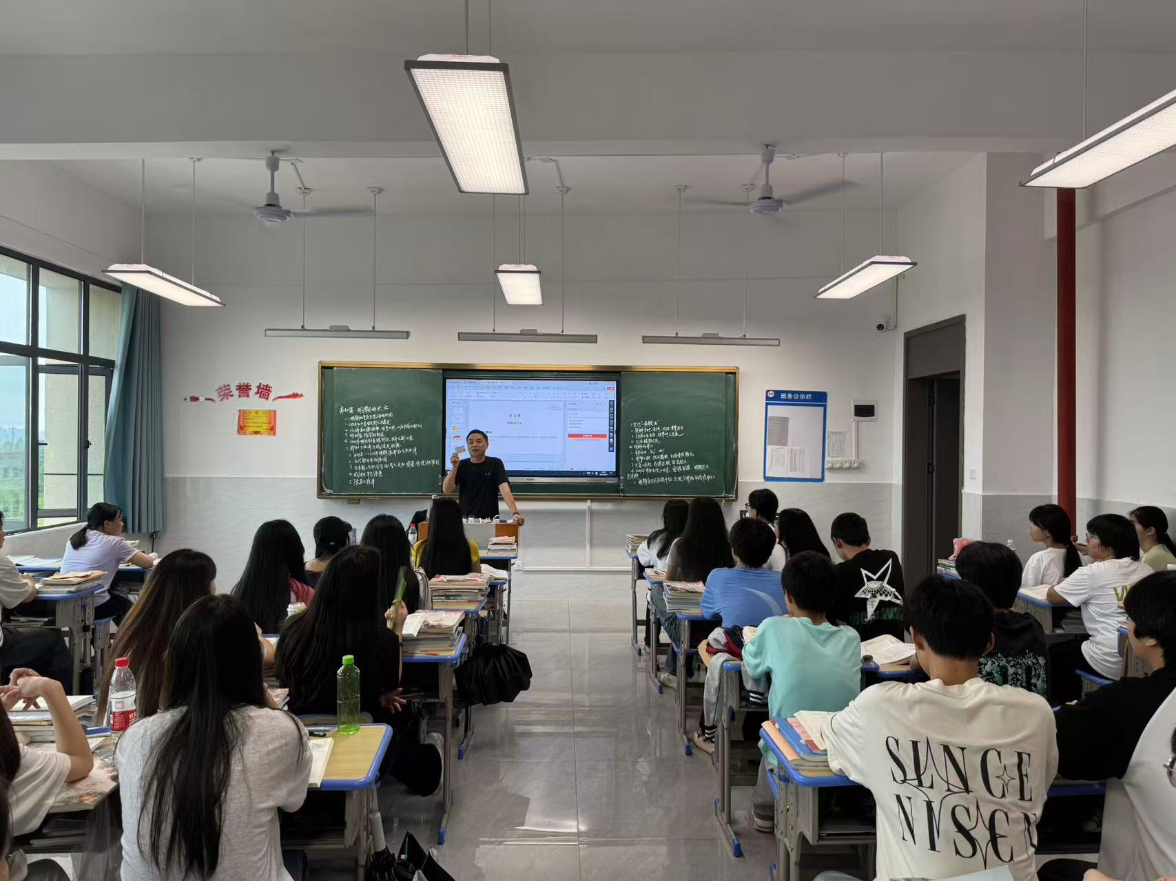 图片3_20250527_17483164409652010