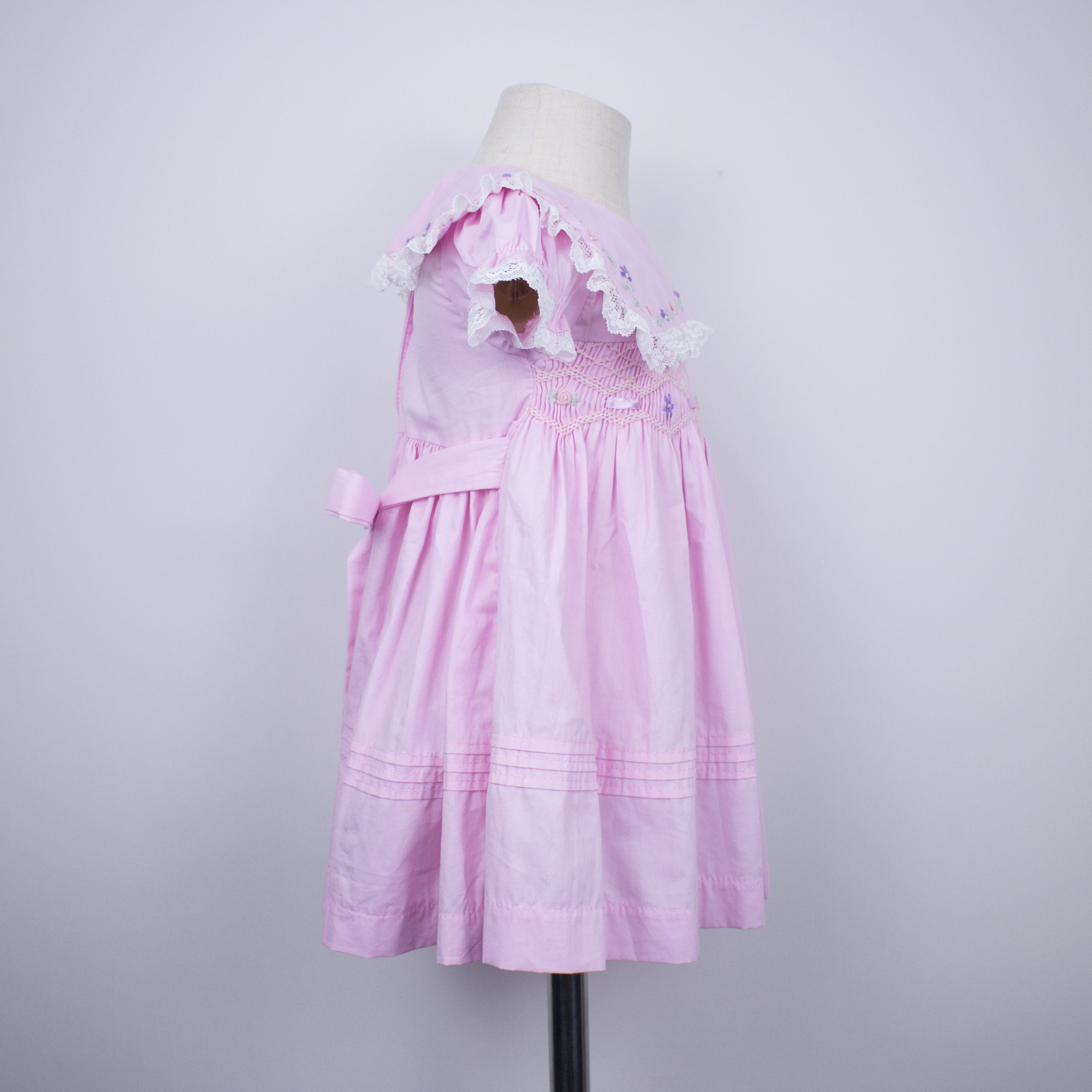 baby smocking hand smocked girls dress wholesale 2022 new pink hand embroidery summer round neck short sleeve heavy embroidery