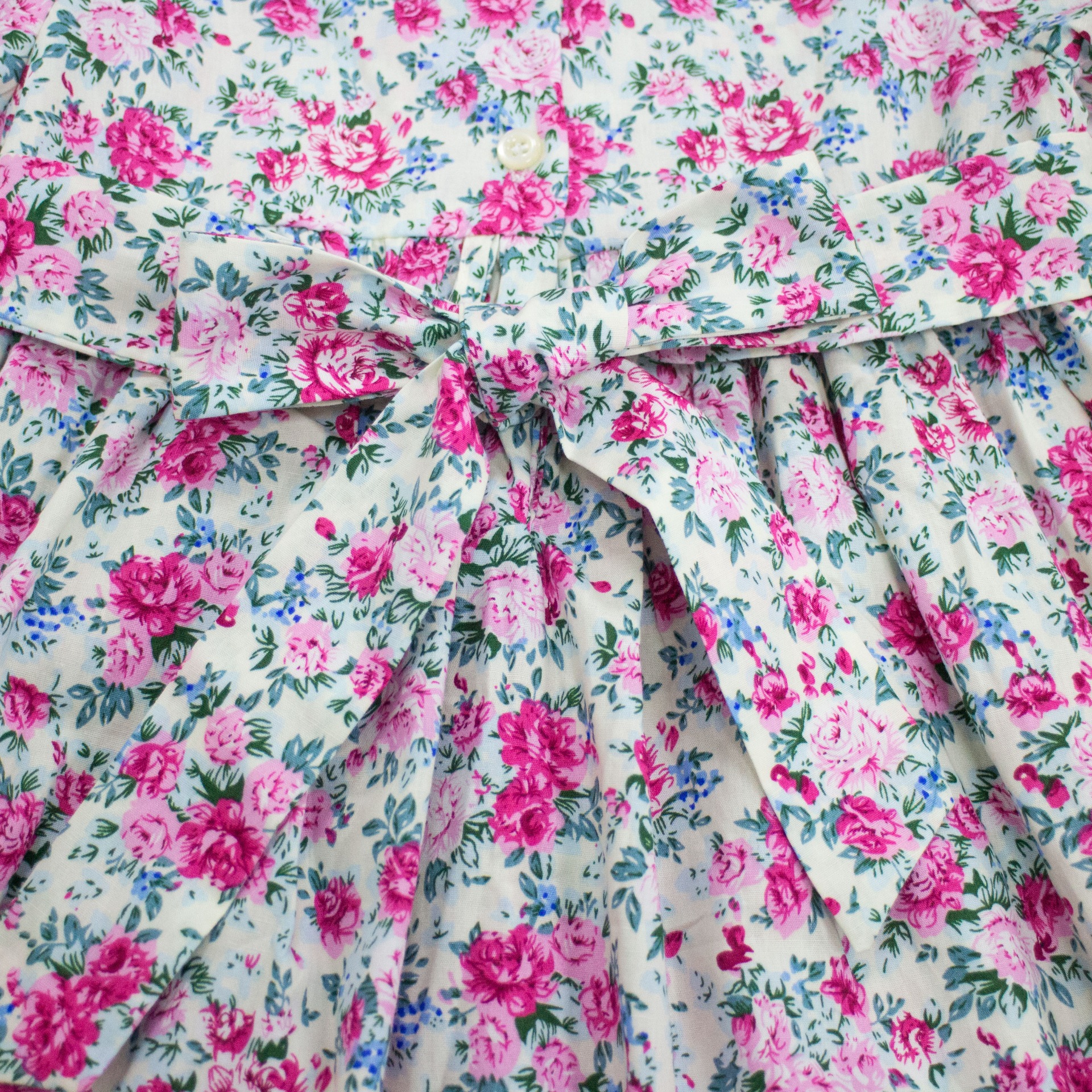 kids smocked clothing baby smocking children dress for girls  2022 Hand-embroidered  skirt Lace-trimmed short-sleeved princess