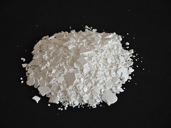 Flake calcium chloride