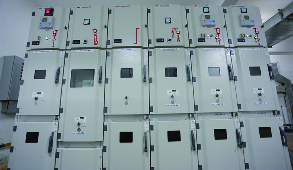 江蘇省蘇州中學（10KV1600KVA變電所安裝工程）