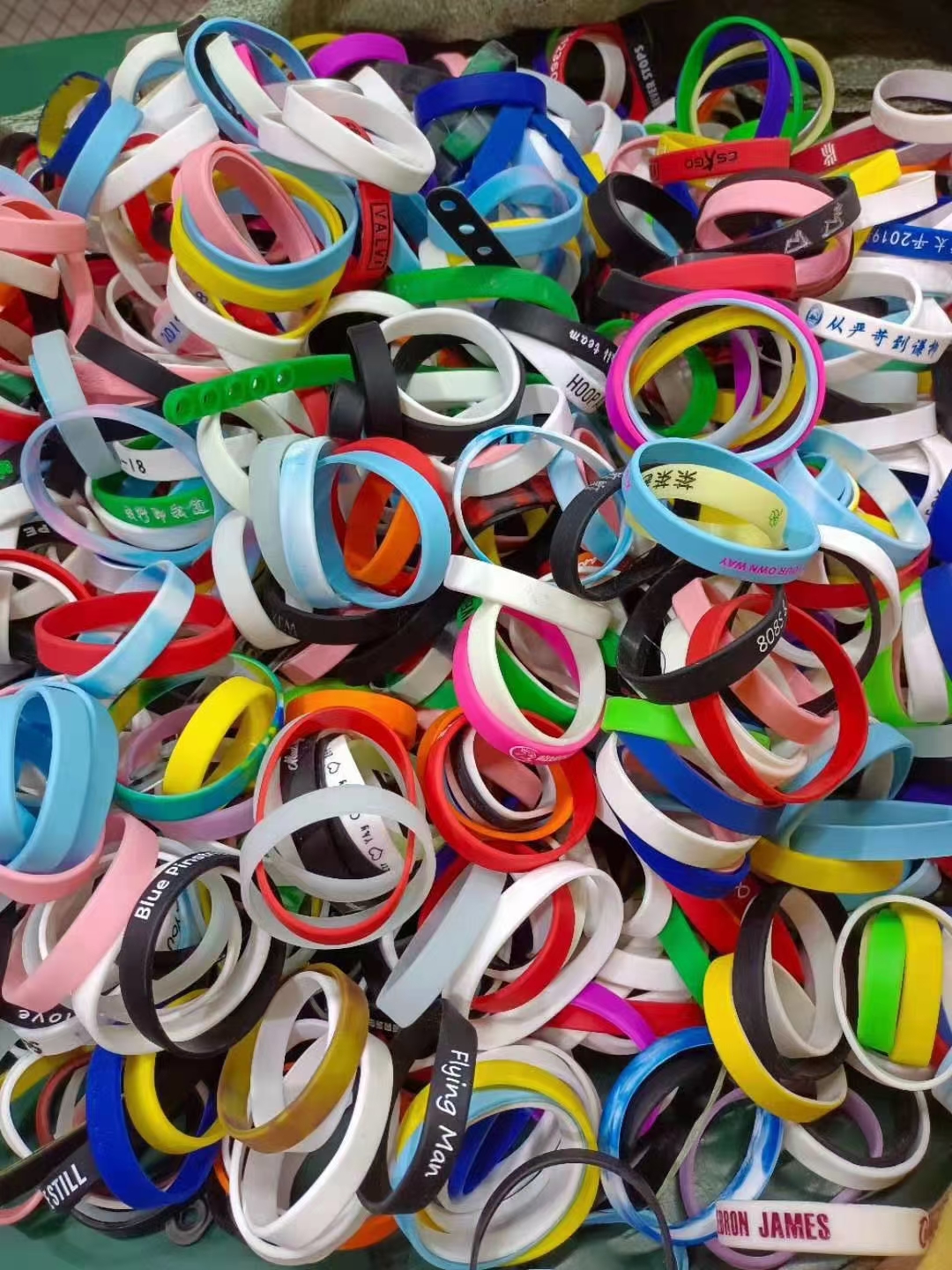 Silicone wrist strap (customization)