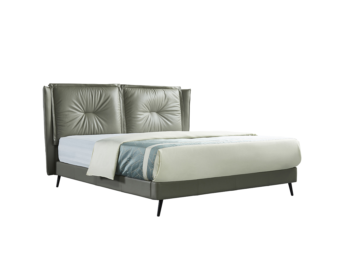 Leather bed model 6601