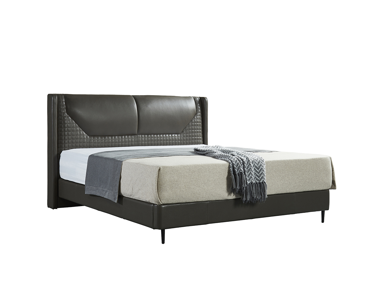 Leather bed model 9087