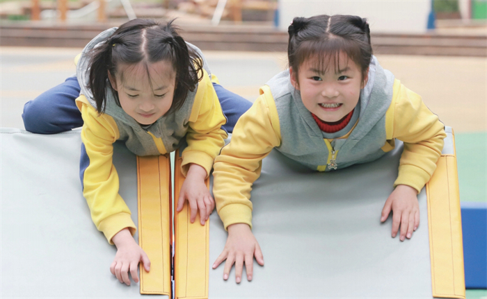 002_20240606_17176381820108780