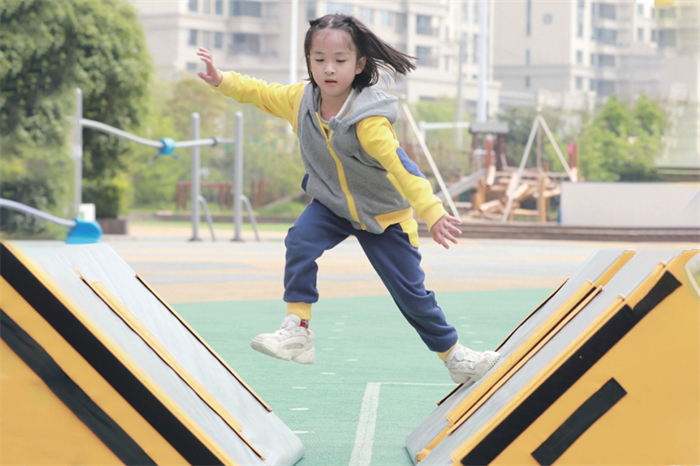 008_20241030_17302473514019040