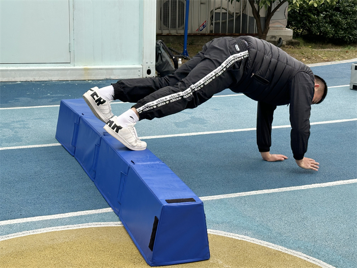 205_20241213_17340750128995470