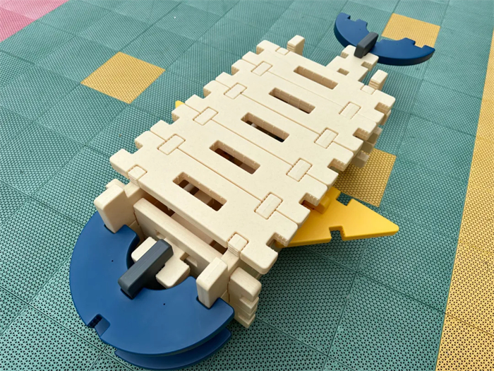 640 (18)_20250213_17394311924227520