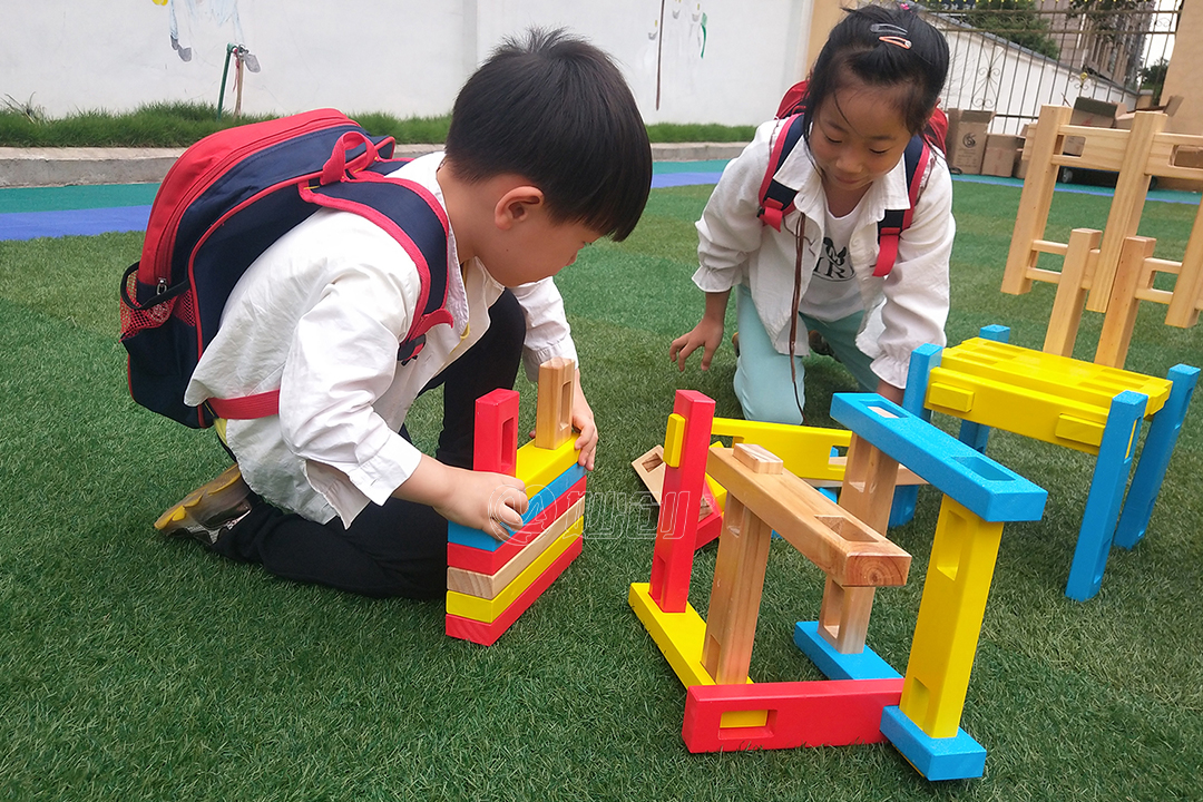 008_20250717_17527175445368330